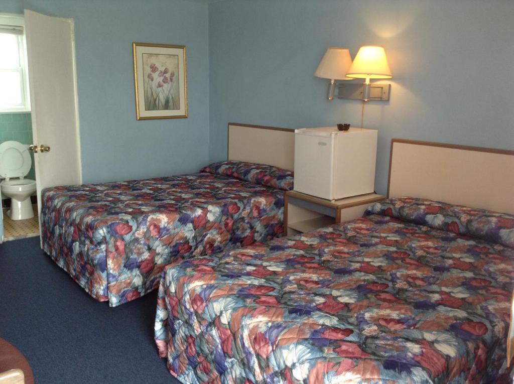 New Sea Breeze Motel Pleasantville Room photo